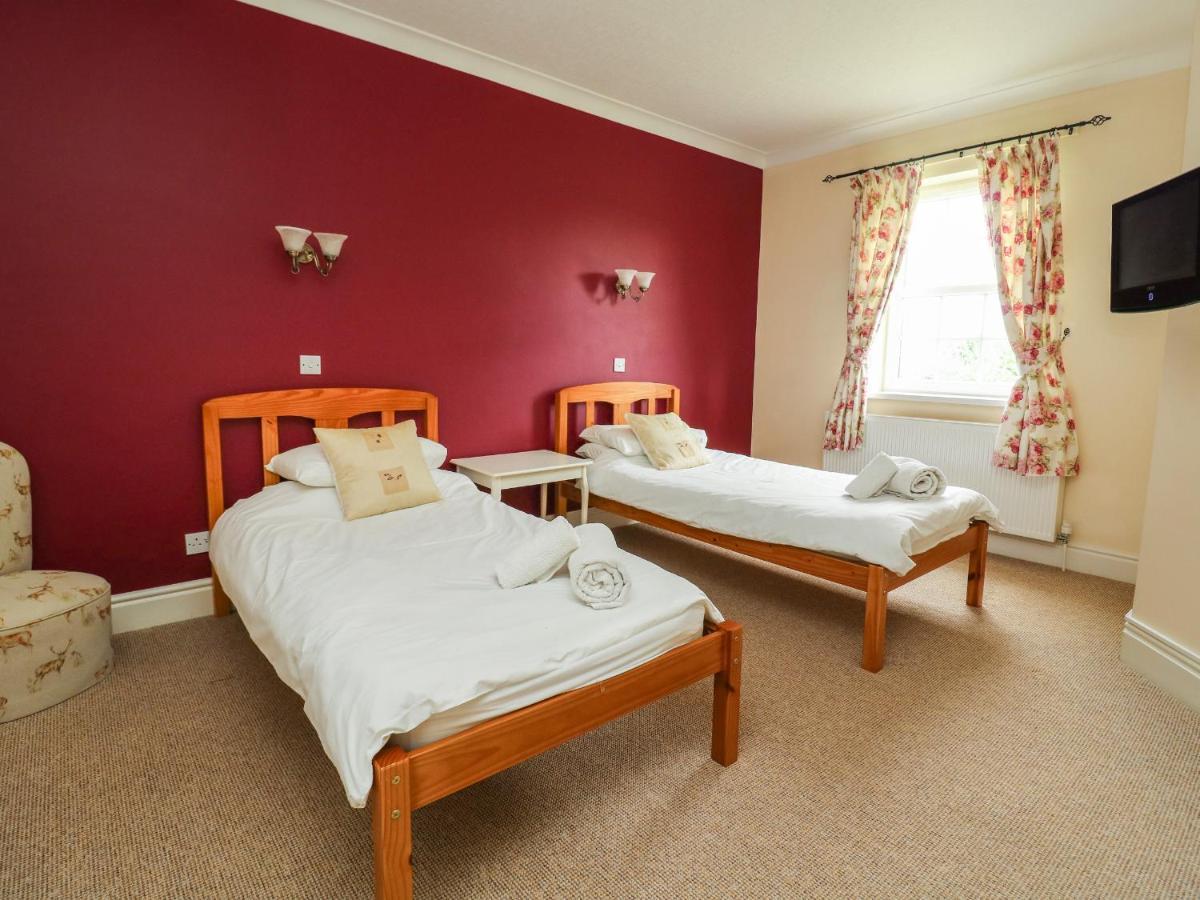 Woodhill Villa Bentley  ภายนอก รูปภาพ